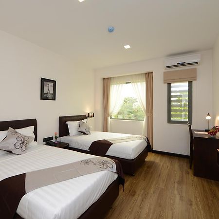 Hotel Lexus Yangon Bagian luar foto