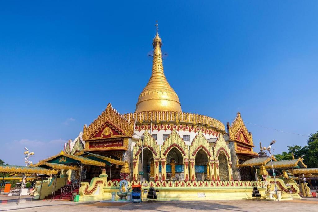 Hotel Lexus Yangon Bagian luar foto